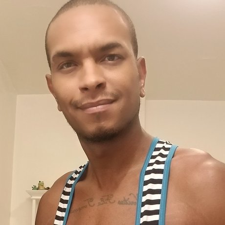 Nikoli Moore ass onlyfans