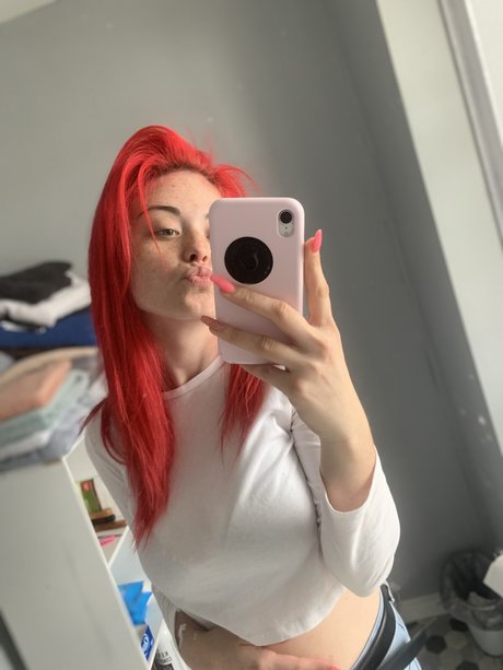 Cum Queen Carlii_ onlyfans leak