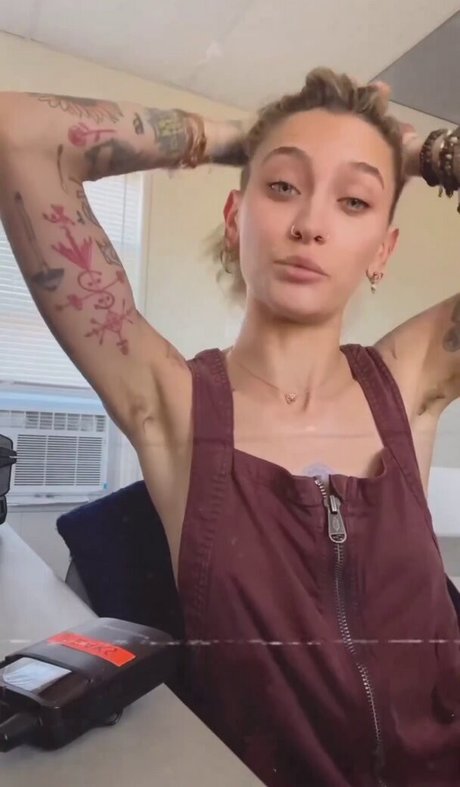 Paris Jackson topless onlyfans