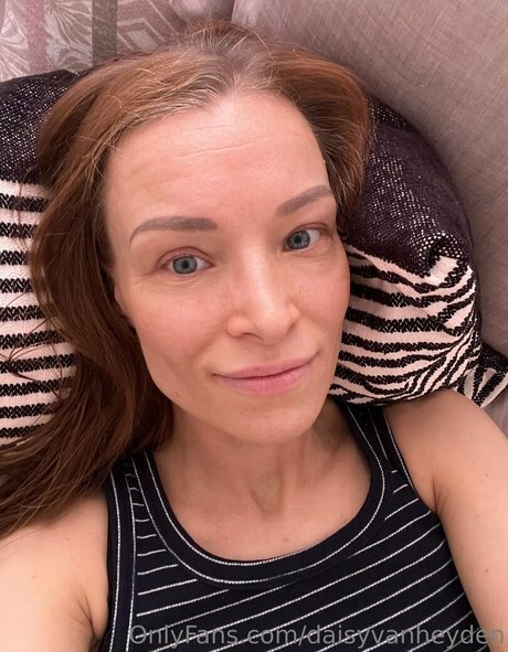 daisyvanheyden strip onlyfans