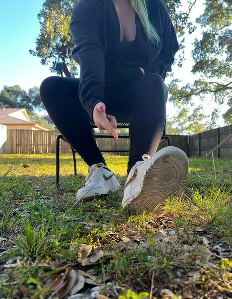 dezzydoefree sexy onlyfans