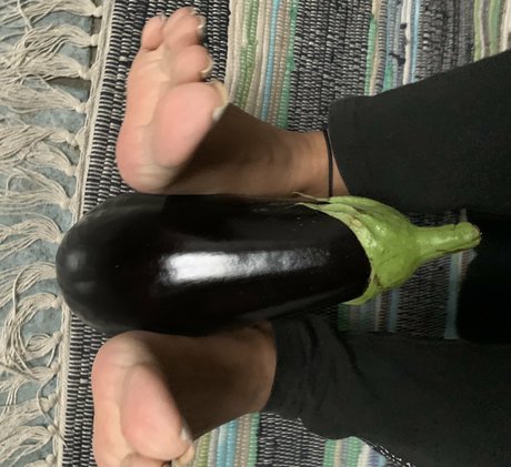 pujaprettyfeet leaked onlyfans free