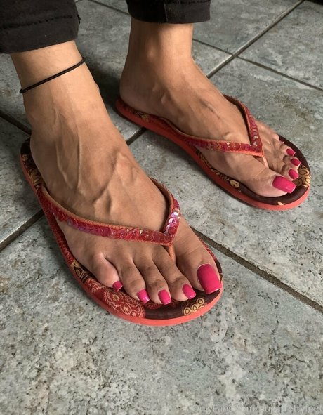 pujaprettyfeet onlyfans uncensored