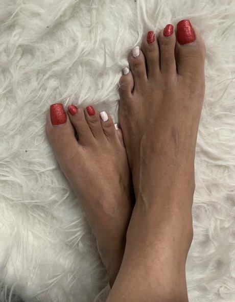 pujaprettyfeet only fans leak