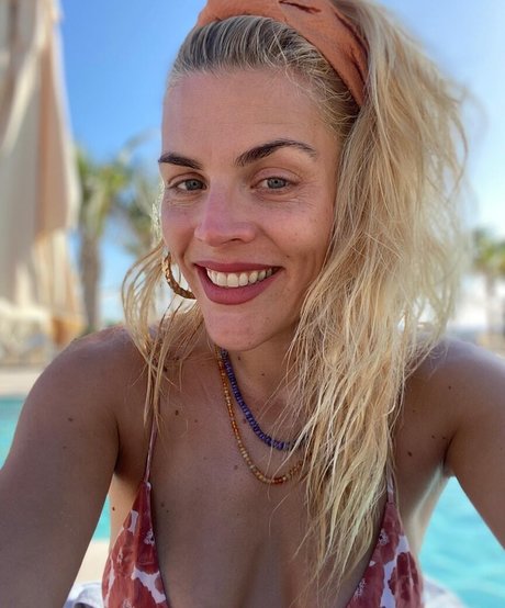 Busy Phillips onlyfans content type