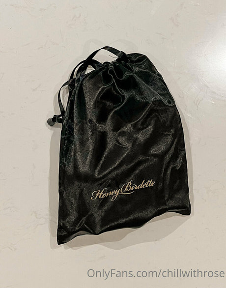 chillwithrose onlyfans nudes