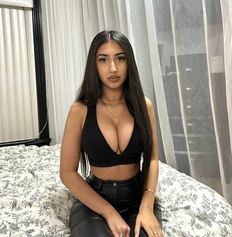 Kareena Bachra only fans leak nude