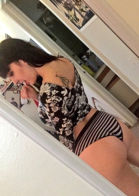 ginkgocrown naked on onlyfans