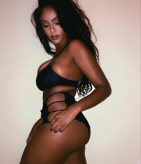 Sophia Cardinez onlyfans porn