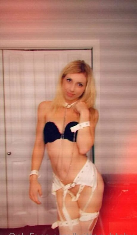 brittanybtchx onlyfans porn leaked