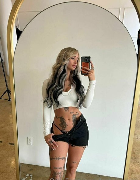 babyyessie new onlyfans leaks