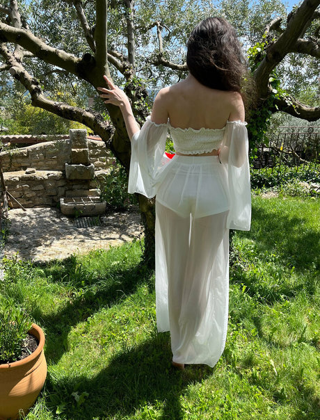 _elaena_ nude onlyfans