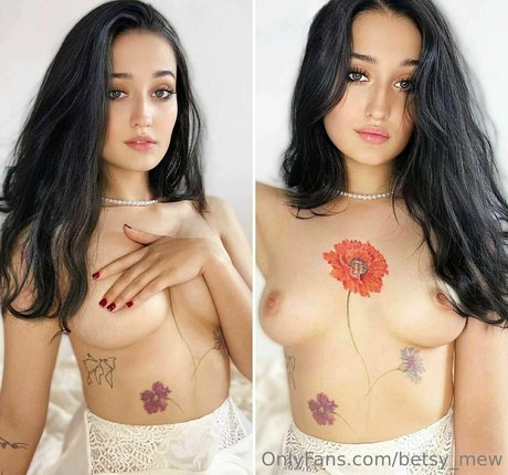 betsy mew sexy onlyfans