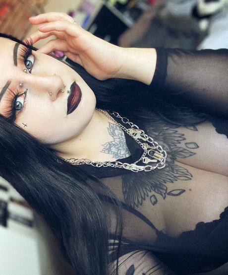 sxatansmistressfree onlyfans leaked tits