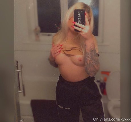 kyxxx onlyfans leaked