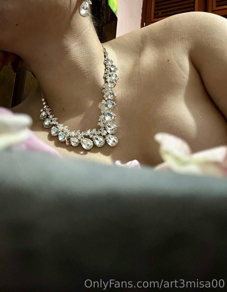 Art3misa00 onlyfans sextape