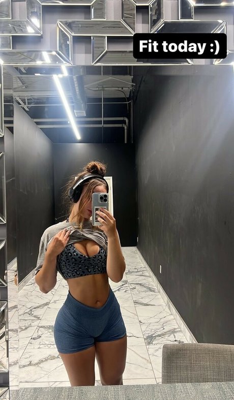 Makayla Mcquoid nude only fans leaks