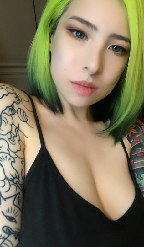 Candie Bolton onlyfans pics