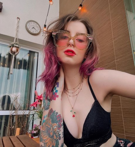 Gabi Cattuzzo onlyfans creator