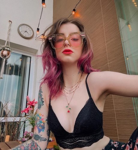 Gabi Cattuzzo onlyfans leams