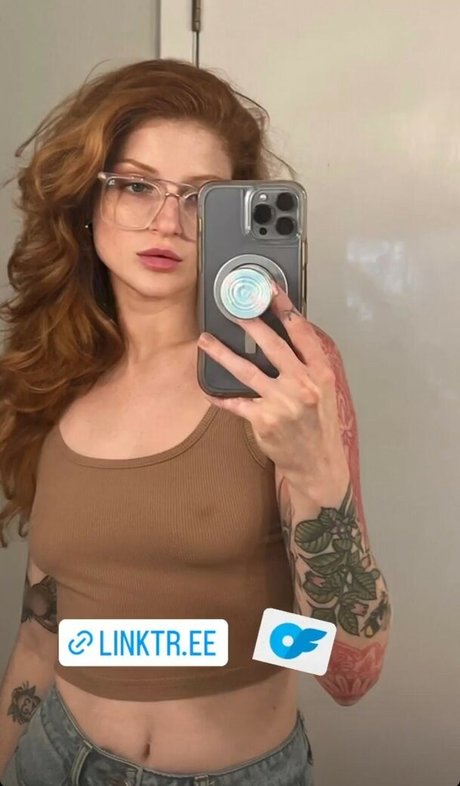 katierosecoloredglasses leaked onlyfans.