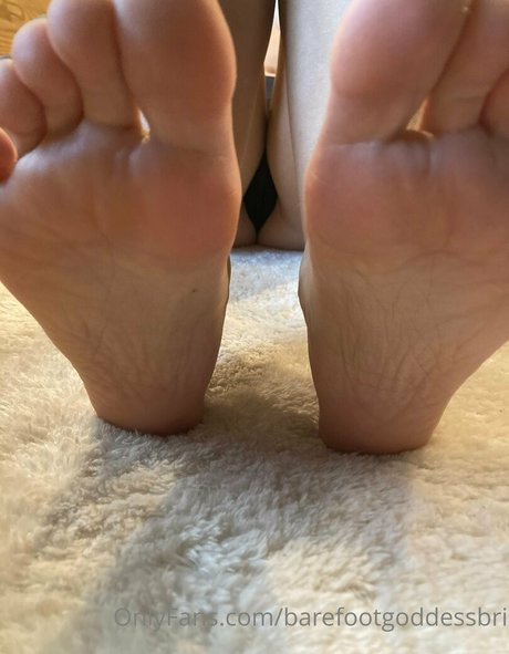 barefootgoddessbri nude only fans