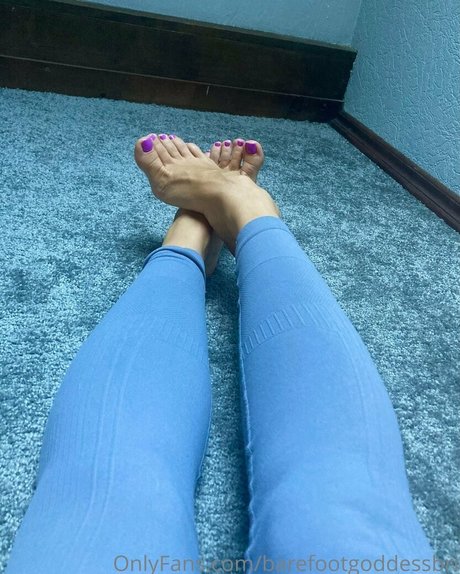 barefootgoddessbri onlyfans leaks