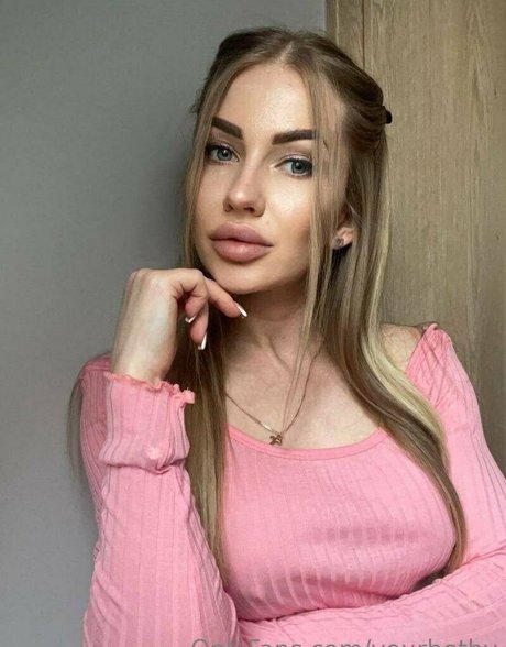 yourbethy onlyfans nude