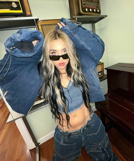 Lola Indigo only fans review