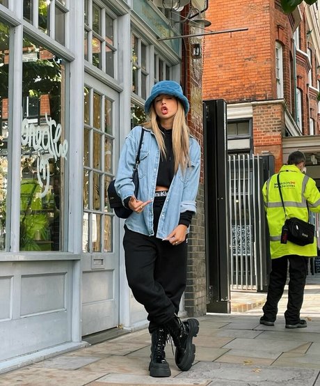 Lola Indigo leaks onlyfans