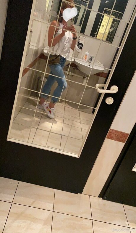 worldofvivi xxx onlyfans