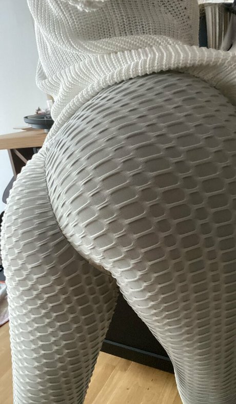 worldofvivi onlyfans leak new