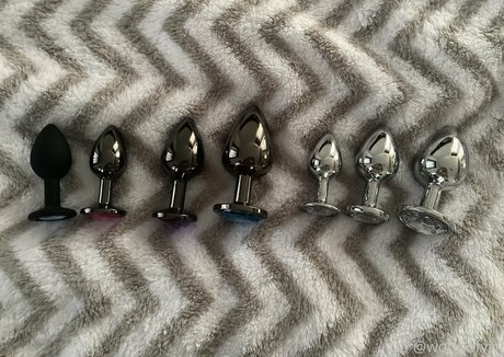 worldofvivi onlyfans leaked pics