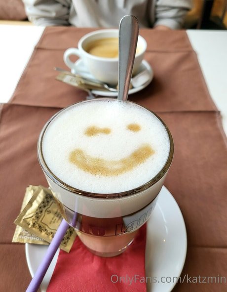 katzmin onlyfans boobs