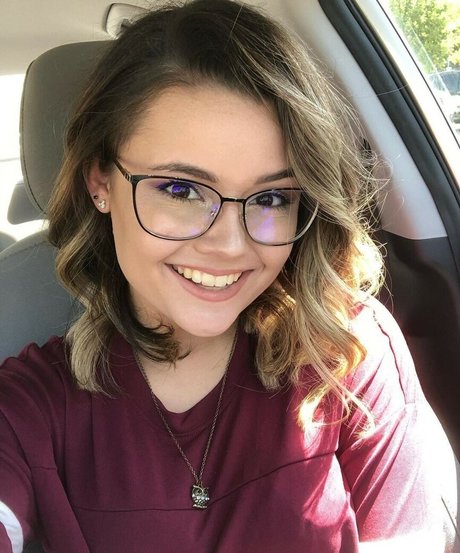 Mally Mouse onlyfans leak ass