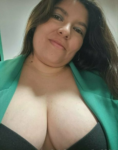 luz2200 onlyfans leak ass