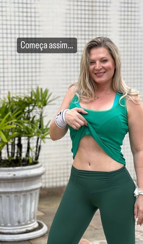 Joice Hasselmann nude onlyfans leak