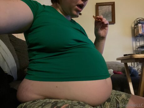 snackupjackie onlyfans leaked photos