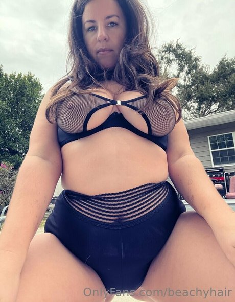 beachyhair onlyfans mega