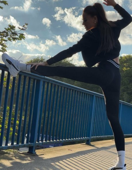 leniyoung official only fans