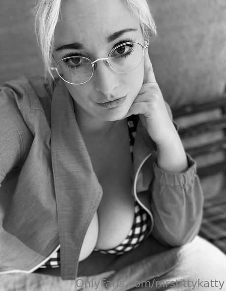 mrstittykatty onlyfans public photos