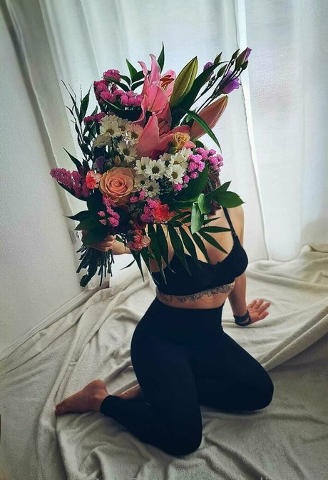 cocolinaa69 onlyfans leaked pictures