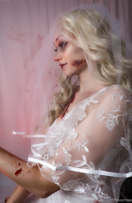 louvrissa porn onlyfans