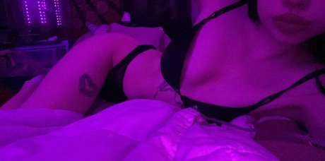 Meepmomentt ass onlyfans