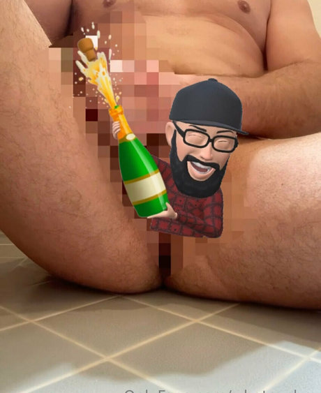 whatevsbro nude leak onlyfans