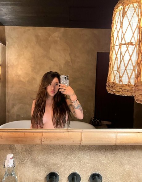 Heidikinnns onlyfans naked