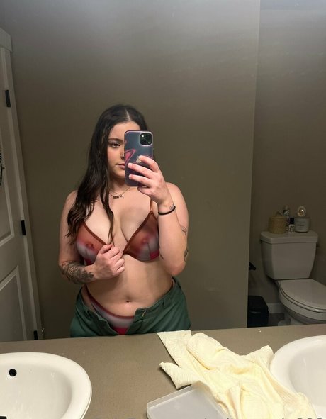 paigemarie888 onlyfans nude leak