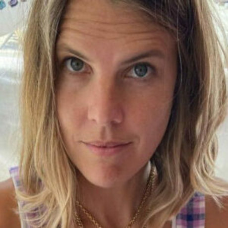 Ginnie Chadwyck Healey onlyfans post