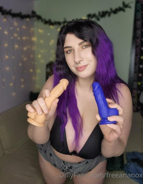 freearianox only fans review