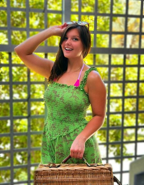 emilyjoneschatfree onlyfans for free